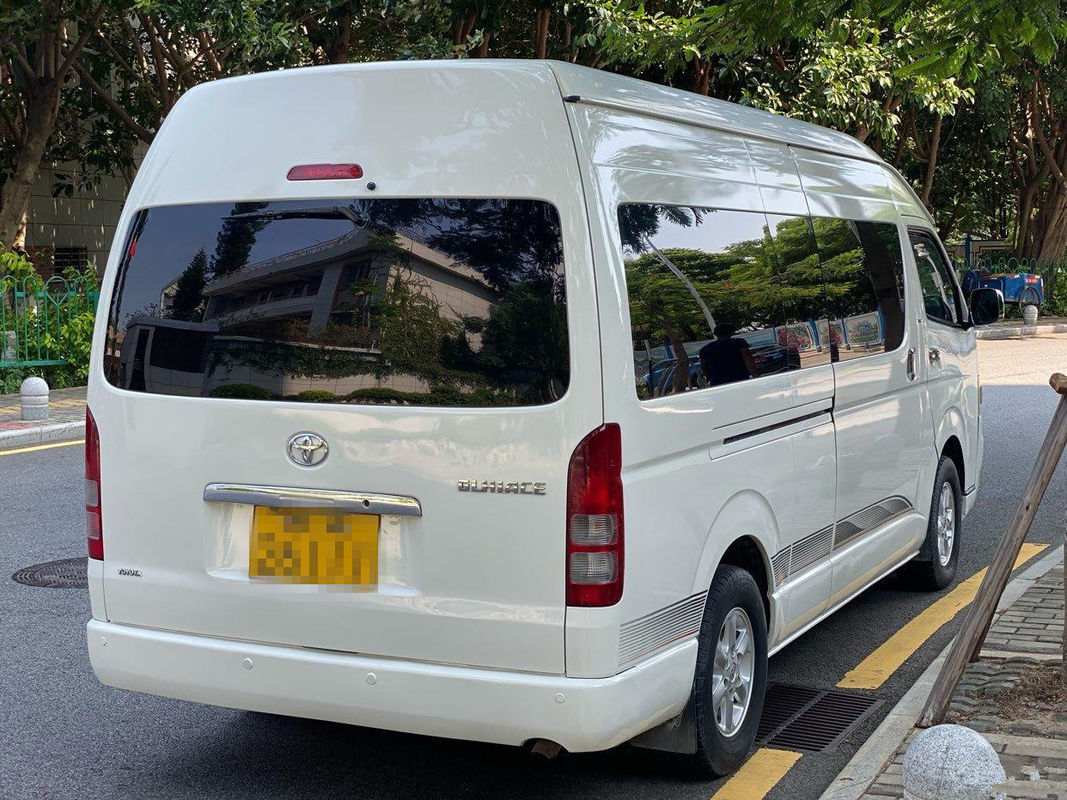 High Roof 2005 Year 13 Seats Gasoline Used Toyota Hiace Used Mini Bus Automatic Transmission