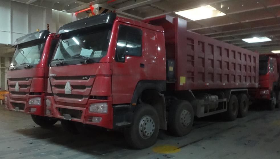 Brand New HOWO 8x4 371HP 25CBM Dump Truck For Mining Transportation