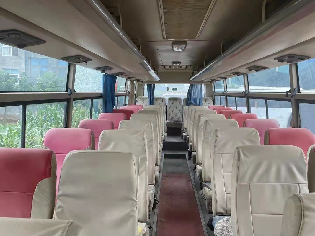 2009 Year 47 Seats Used Yutong ZK6102D Bus Used Coach Bus Front Engine Steering LHD Diesel Engines