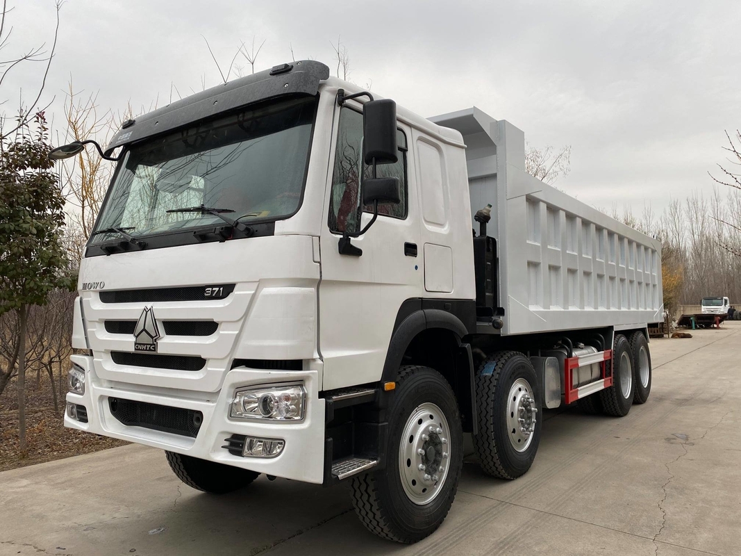 Used Sinotruk Howo 317Hp Euro 2 Manual 4X2 6X4 8X4 Diesel Head Tractor Truck