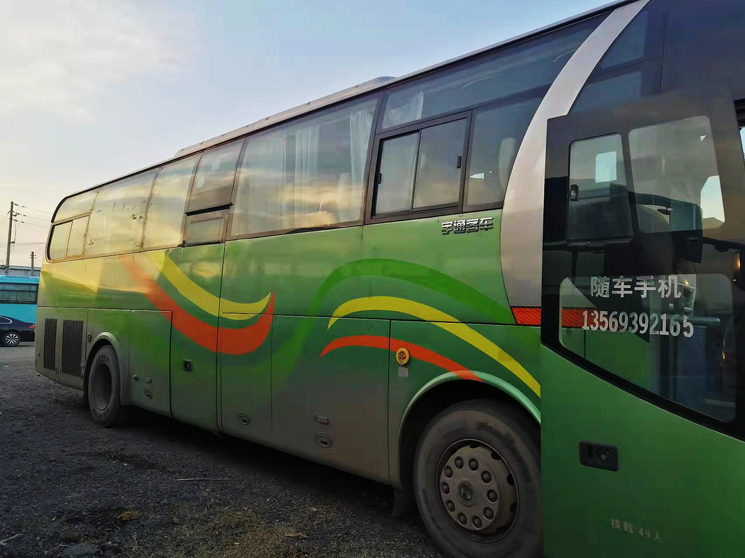 49 Seats 2014 Year Used Bus Zk6110 Double Door Yutong Used Coach Company Commuter Bus
