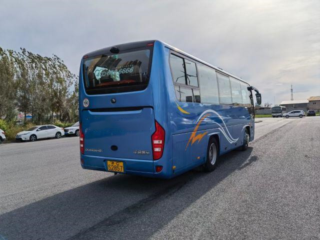 Small Coach Bus Used Yutong Bus Second Hand 39 Seats Yuchai Engine Airbag Chassis