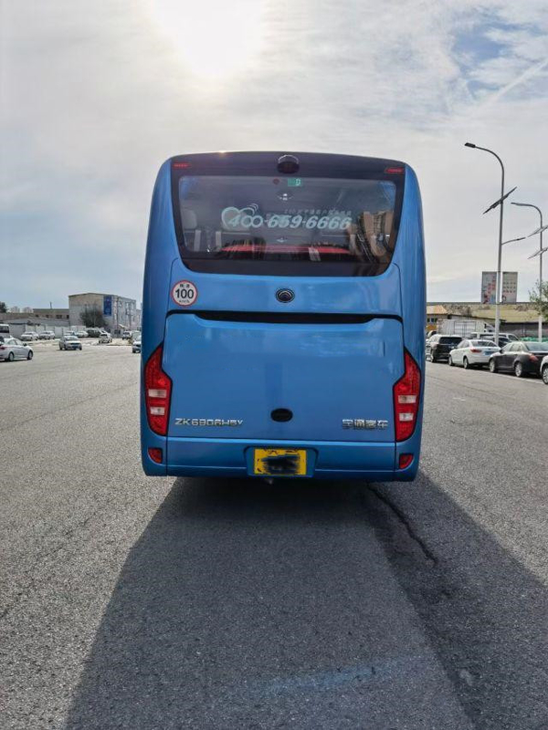 Small Coach Bus Used Yutong Bus Second Hand 39 Seats Yuchai Engine Airbag Chassis