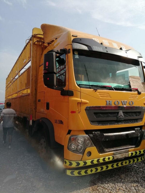 280HP Single Row Used Cargo Dump Truck 6*2 T5G Second Hand Light Truck