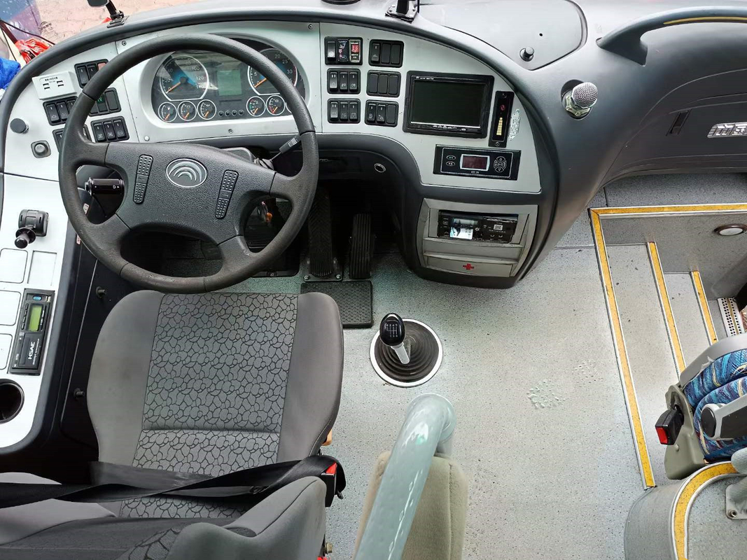 Used Public Transport Vehicles Used Diesel LHD Tour Buses Used Passengers Intercity Coach Buses