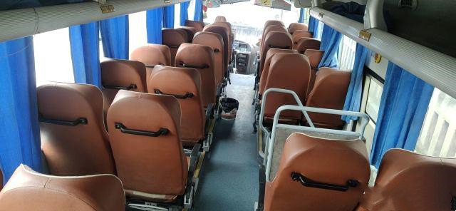 Used Yutong Tour Buses ZK6998 Used 39 Seats Diesel Yuchai Engine Coach Buses Used Intercity Luxury Buses in 2014 Year