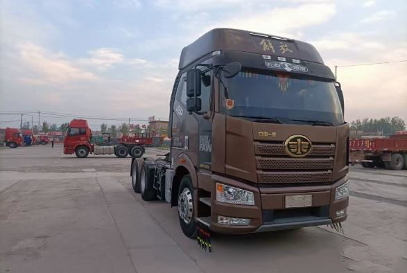 FAW J6P Tractor Truck 6*4 Xichai Engine 460hp Used Horse Truck LHD/RHD