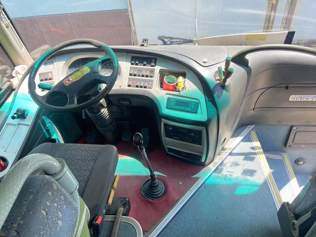 Yutong Bus ZK6809 35seats Rear Engine Right Steering Coach Yuchai 147kw Used Tour Bus