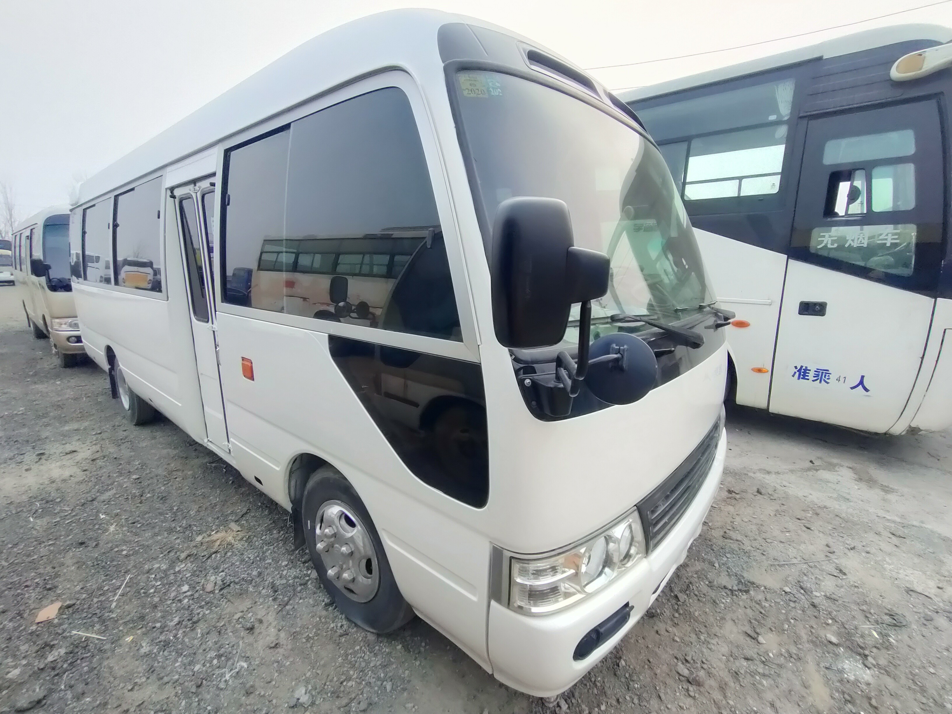 Toyota Van Second Hand Used Coaster Bus 30seats Diesel Engine 14B 15B