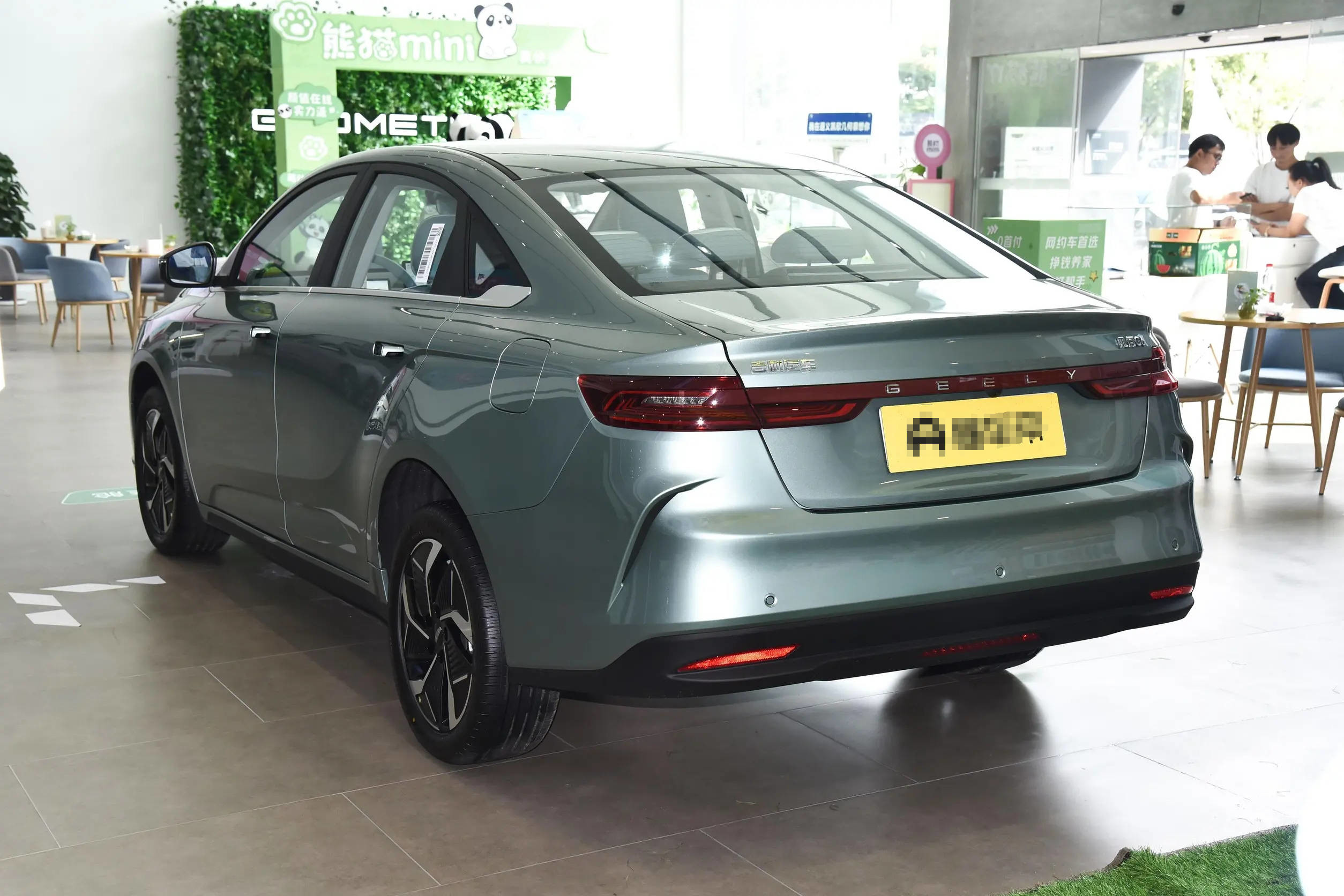 BatteryElectric Cars Geely Atlas 500km Flagship Model UltraFast Charging