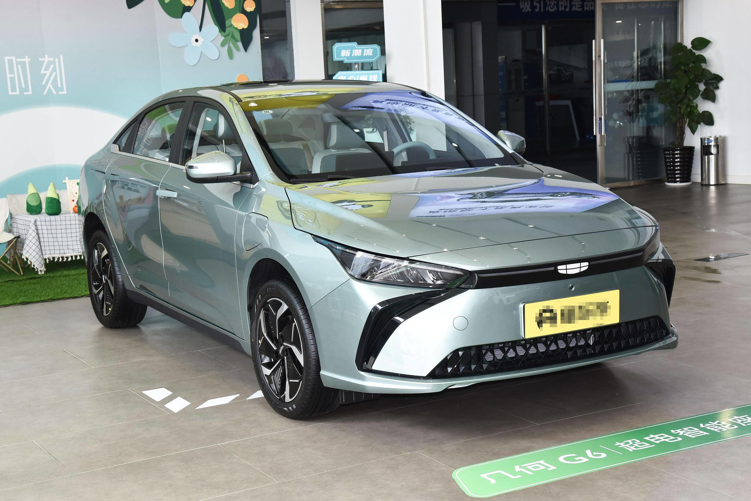 BatteryElectric Cars Geely Atlas 500km Flagship Model UltraFast Charging