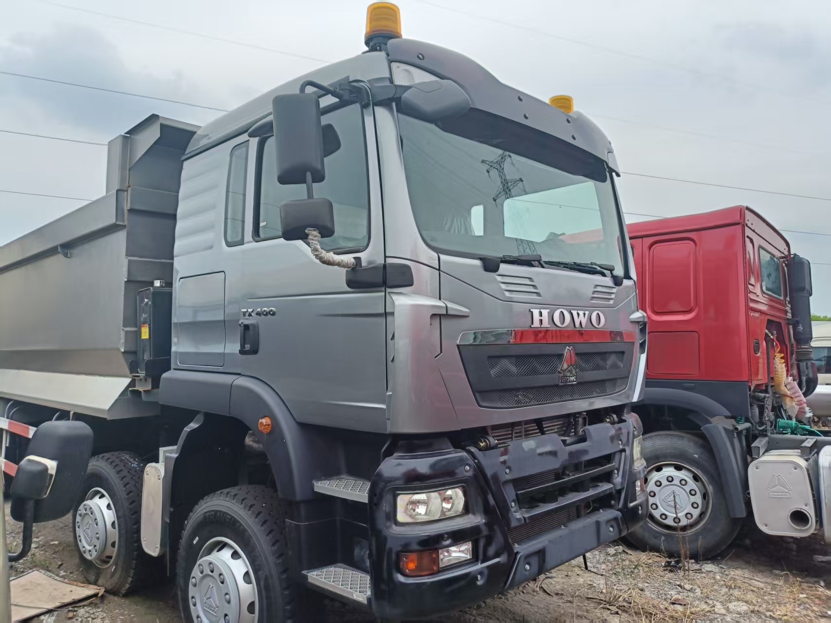 Sinotruck Howo Dumper Truck 8x4 2021 400 12 Wheeler 40 Ton Tipper Truck ...