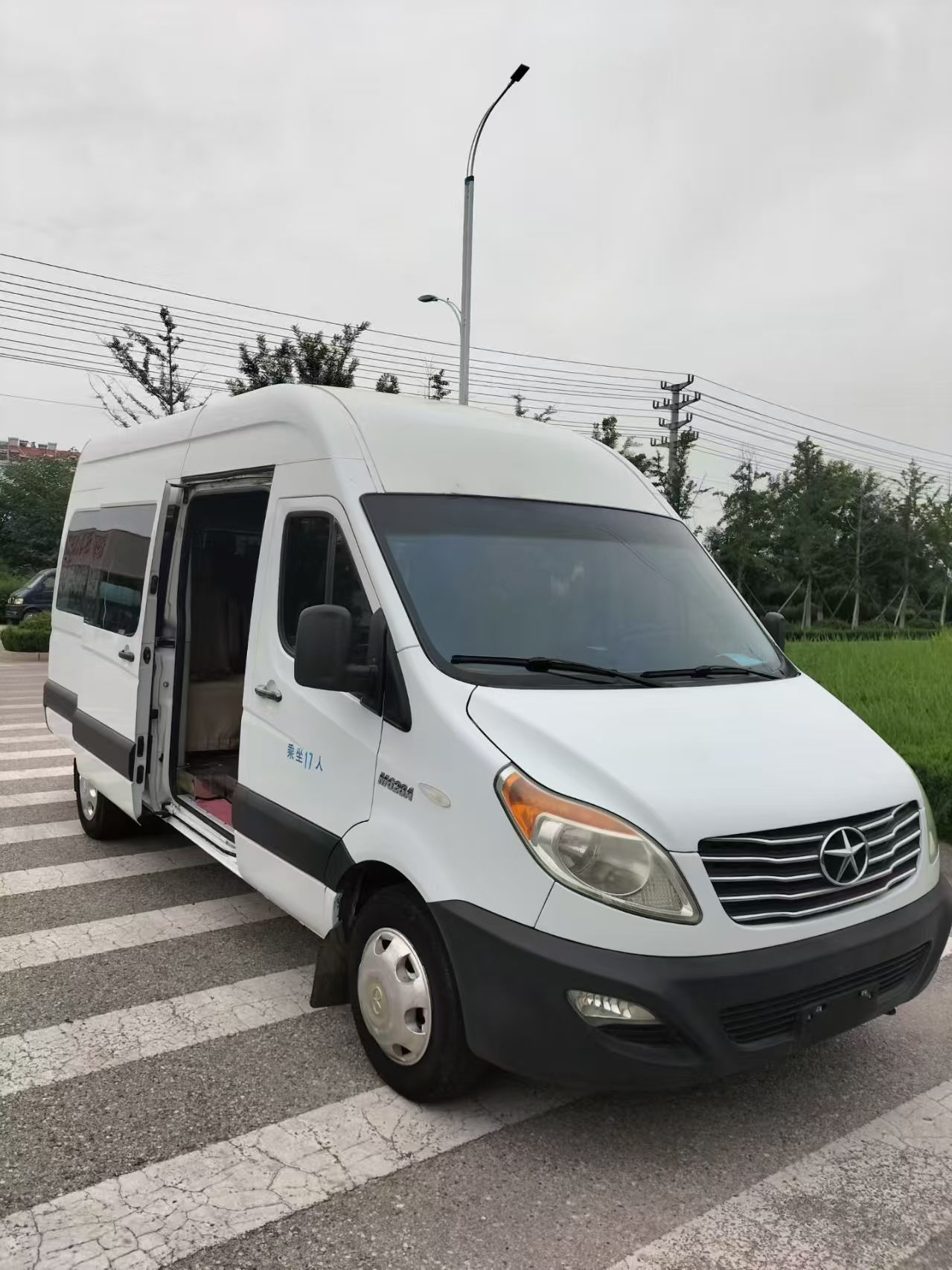 Mini Jac JAC Mini Bus Second Hand Xingrui Isuzu Engine 17 Seats leather Luxury ...