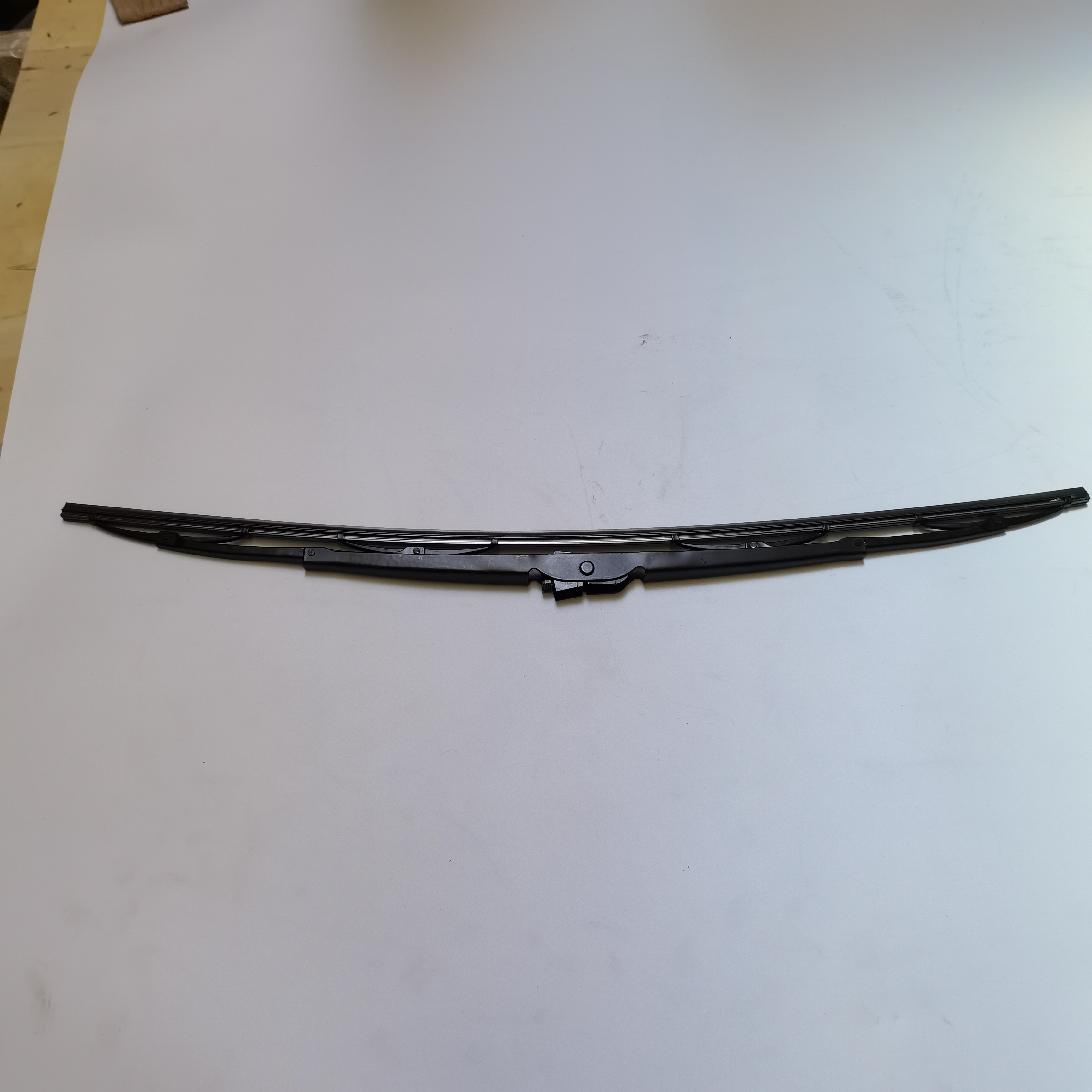 Truck and Bus Wiper Blade with 4 adapters for howo Truck Windshield