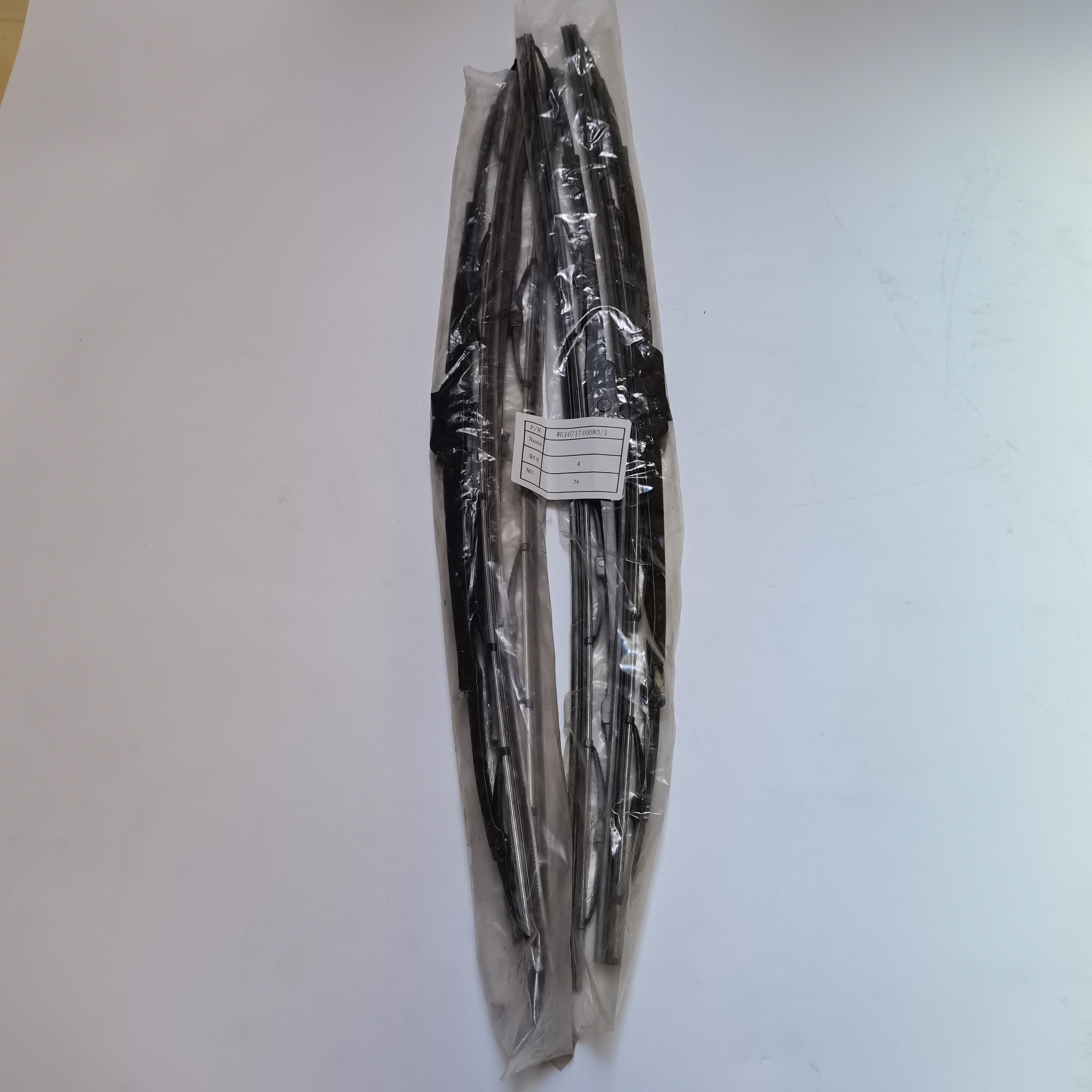 Truck and Bus Wiper Blade with 4 adapters for howo Truck Windshield