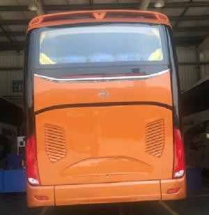 2021 Year 53 Seats New Arrival Kinglong XMQ6127cy New Coach Bus With Diesel Engine RHD Steering