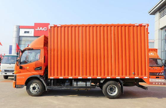 Light Truck Used Loading 8 Tons JAC V6 Manual Single Axle 300L Capacity Oil Tanker