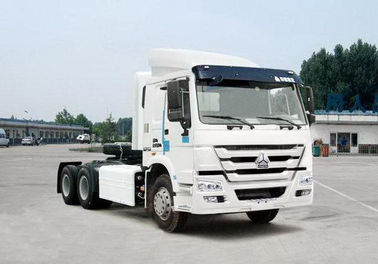 Sinotruck HOWO Used International Trucks , Used Semi Trailers With 4x2 Diesel Engine