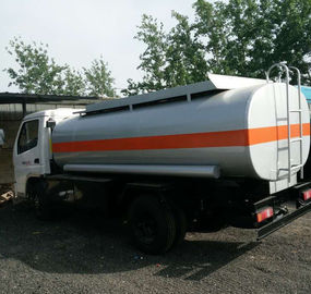 2014 Year Used Oil Tanker Diesel Fuel Type 5 Tons - 16 Tons Loading Capacity