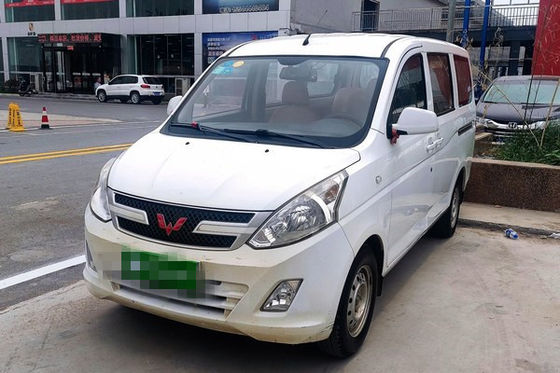 2016 Year 7 Seats Wuling Used Car Mini Bus Used Cars Gasoline Fuel LHD Drive