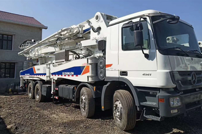 BENZ-ZOOMLION Used Concrete Mixer , Used Pump Truck 8×4 Drive Mode