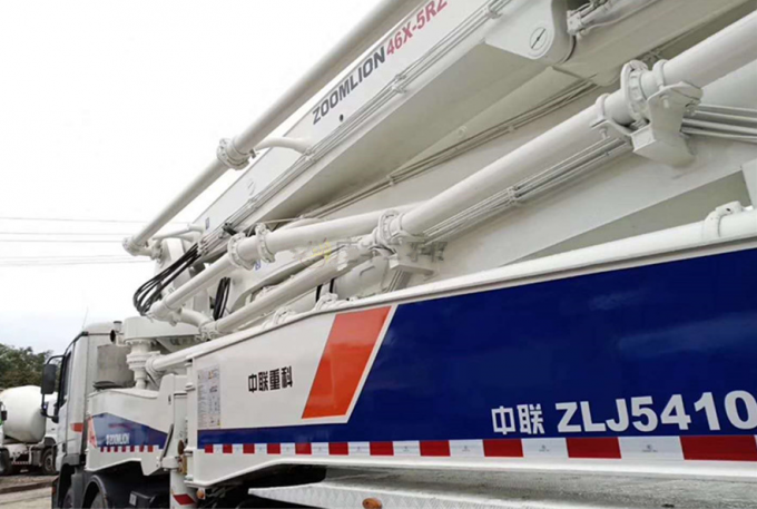 BENZ-ZOOMLION Used Concrete Mixer , Used Pump Truck 8×4 Drive Mode