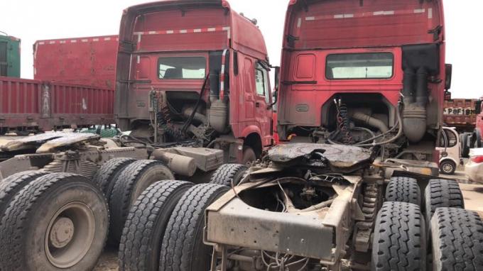 6x4 Drive Mode Used Tractor Truck Sinotruck HOWO Brand With 3 Seat