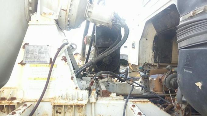 ZOOMLION-HOWO Used Concrete Mixer Truck Euro III Emission 11005x2496x3900mm