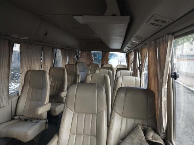 Gas Fuel Toyota Used Coaster Bus With Luxury Leather Seats 6990mm Bus Length