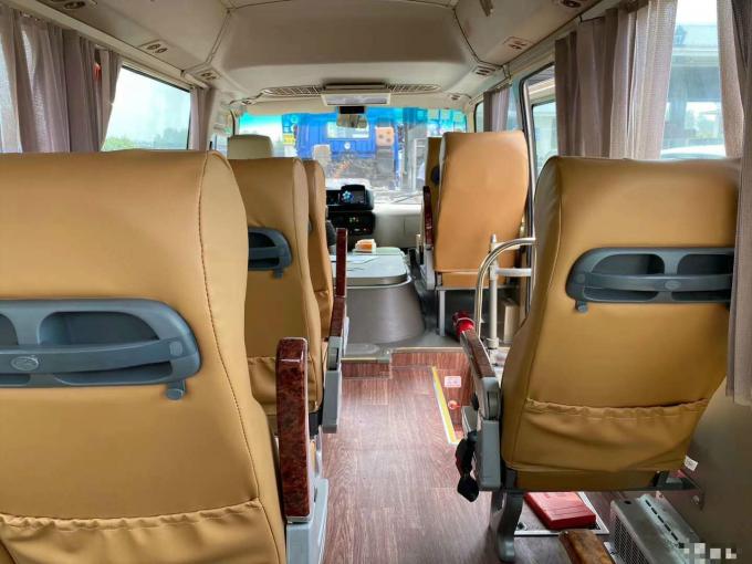 Diesel 19 Seat 2016 Year Kinglong 85kw Used Coach Bus